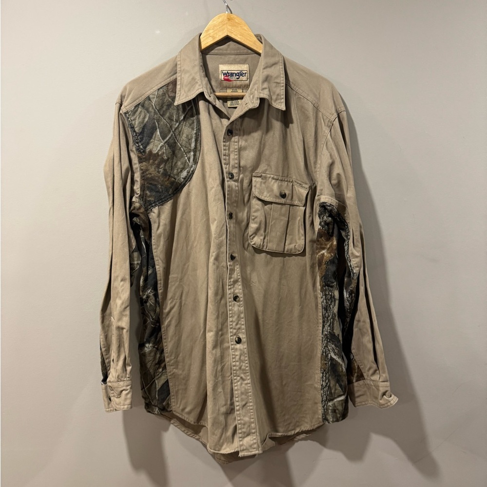 Vintage Wrangler Pro Gear Shooting Shirt
 Realtree Camo Rugged Wear Cowboy